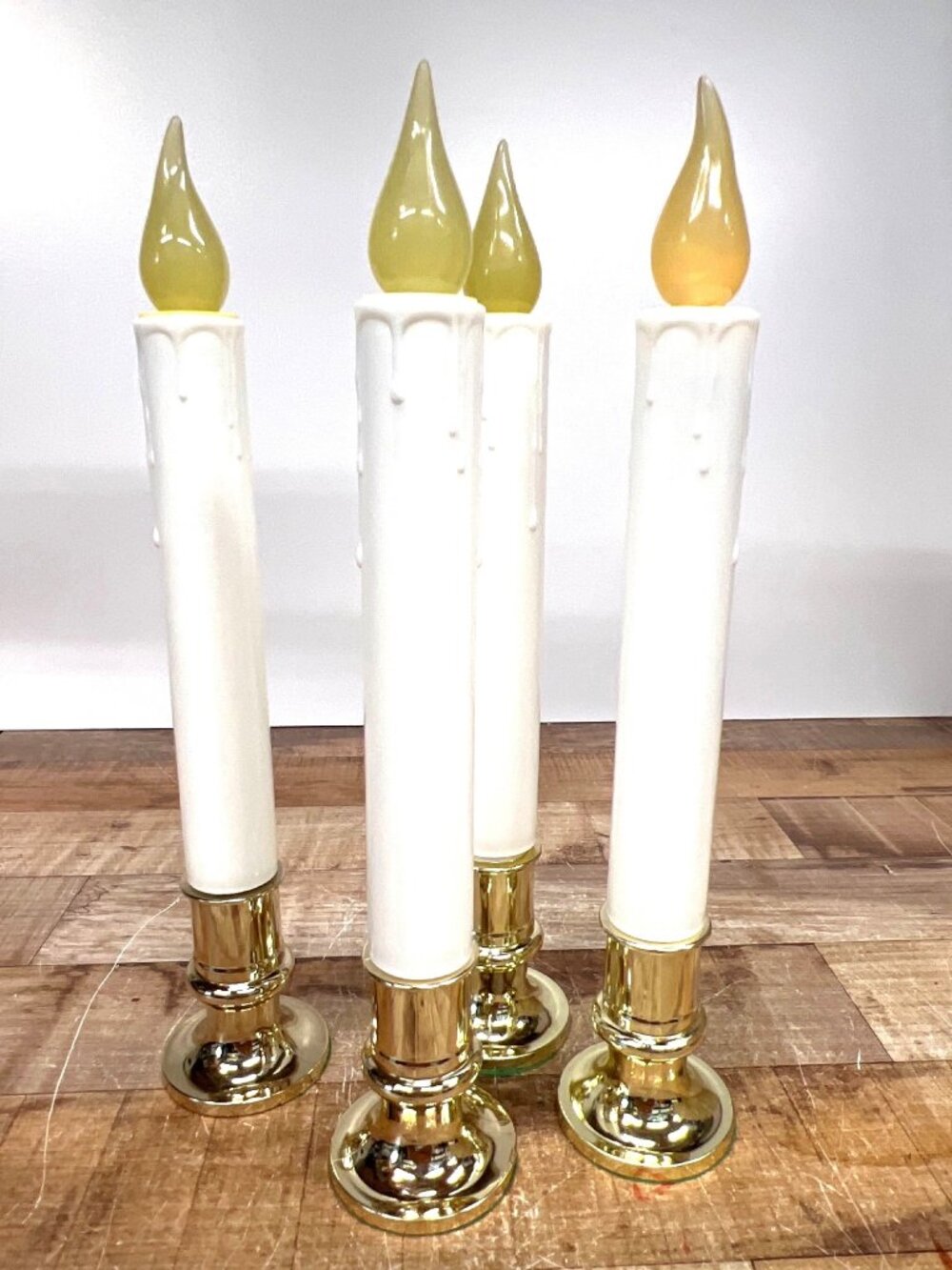 Sylvania LED Battery Operated Flickering Candles 4 Pack 9'' Tall Gold Base